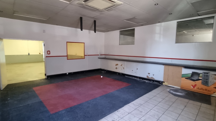 To Let commercial Property for Rent in Woodstock Western Cape